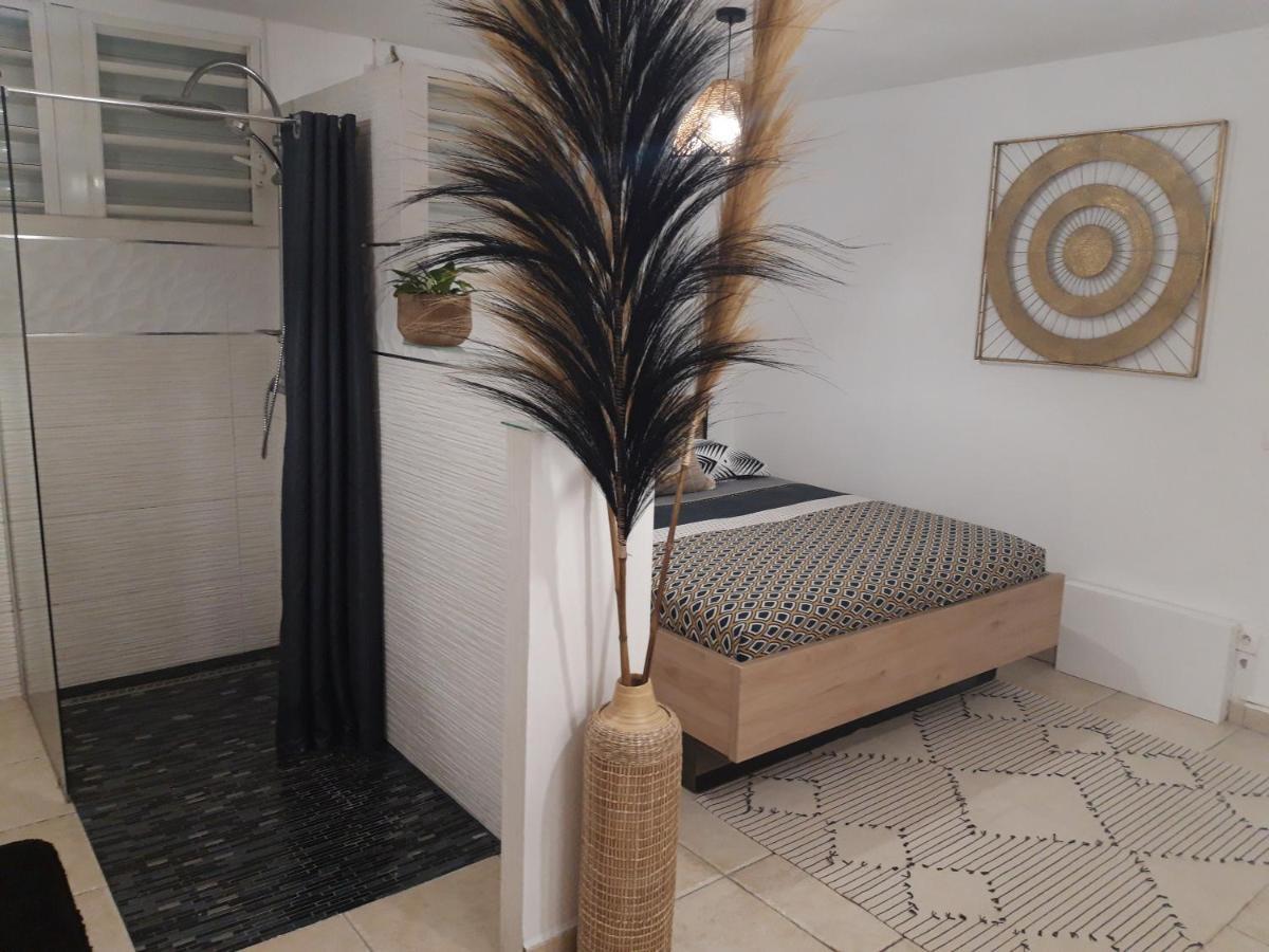 La Romarine - Chambre Pampa Le Gosier  Bagian luar foto